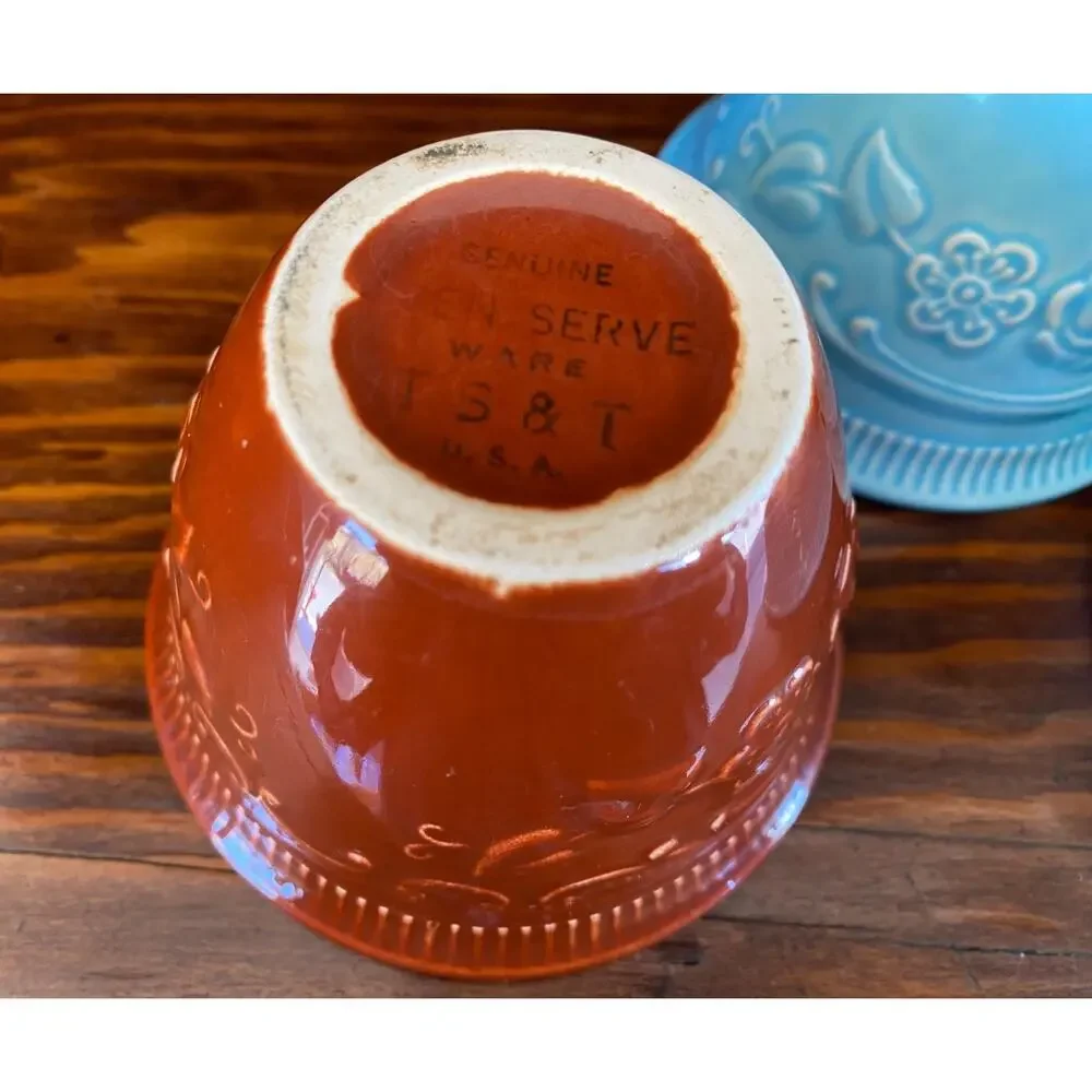 4 T.S.T. Oven Serve Ware Cups 3 Blue 1 Brown
